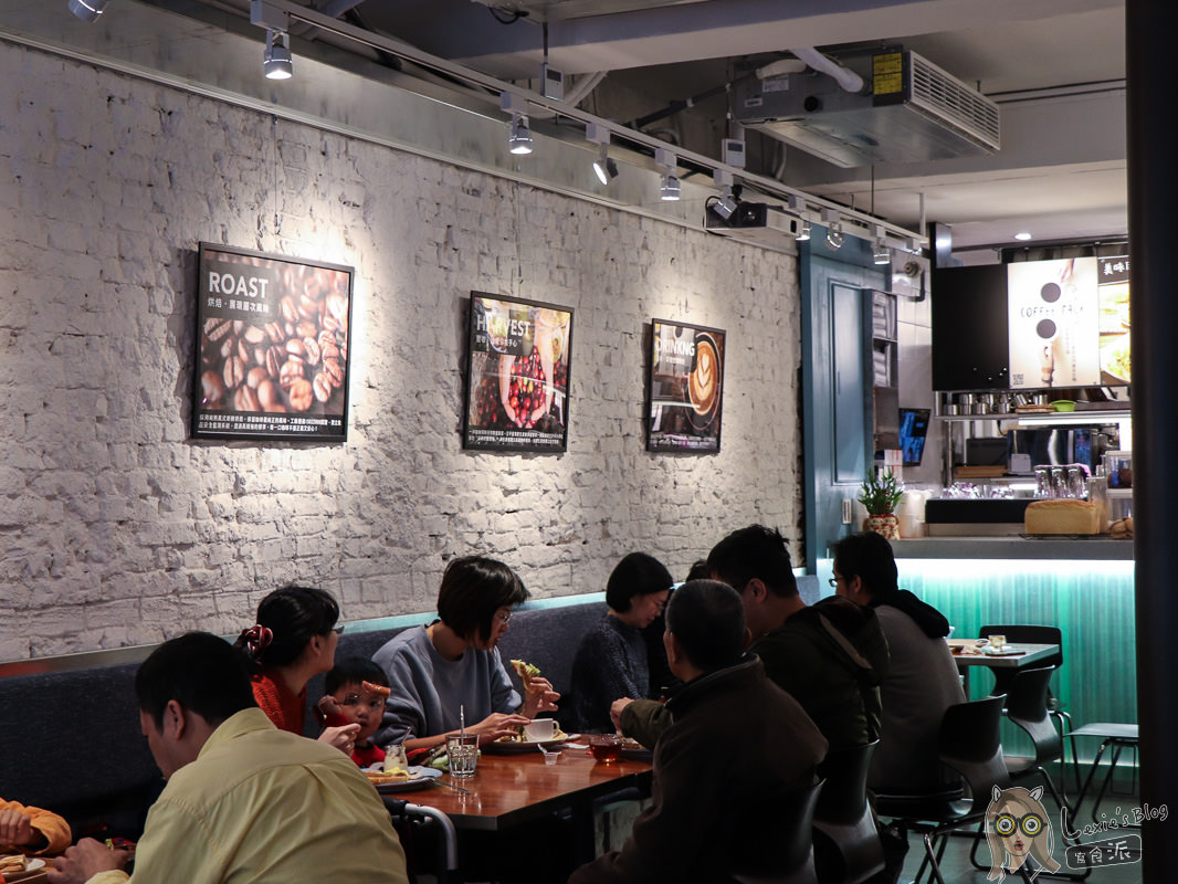 【萬華早午餐】Aroma馨香堂咖啡店親子餐廳 ，免費學英文