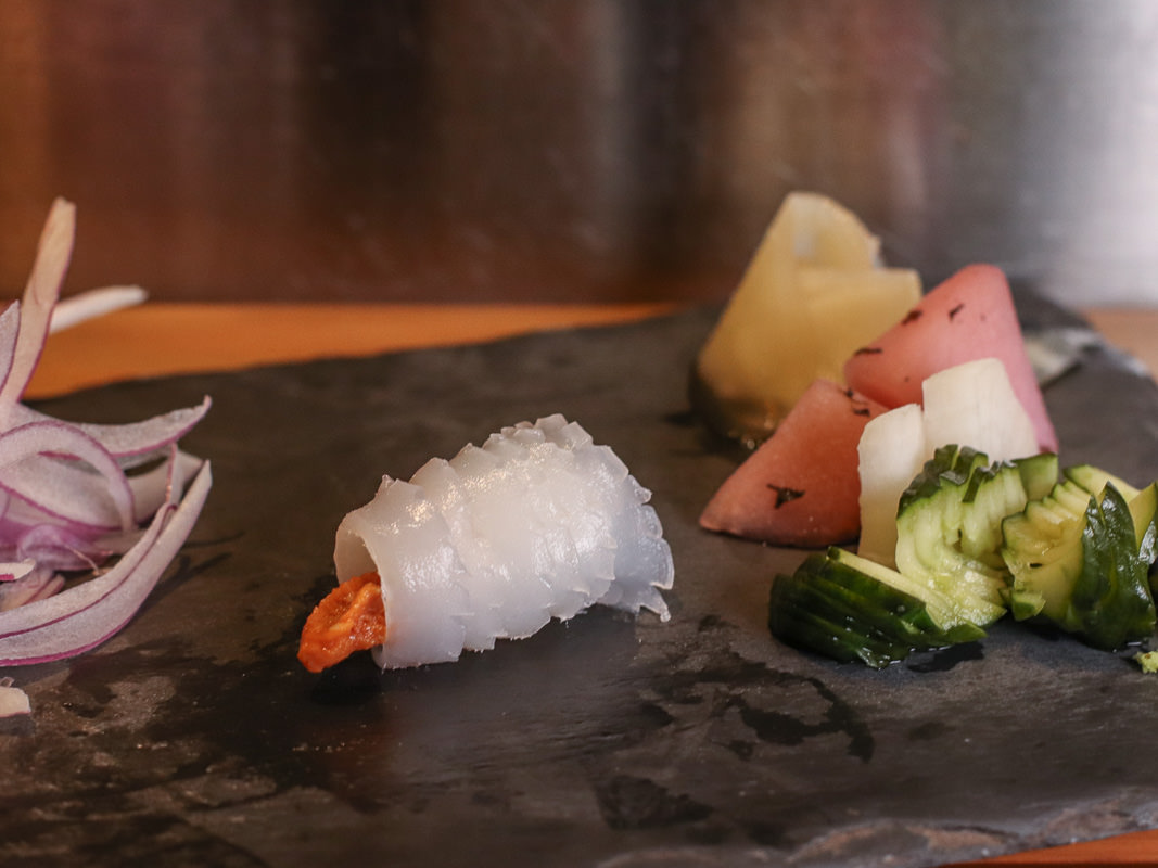 松江南京無菜單日本料理》二訪匠壽司晚間套餐16道精緻料理，念念不忘的美味 中餐區日本料理