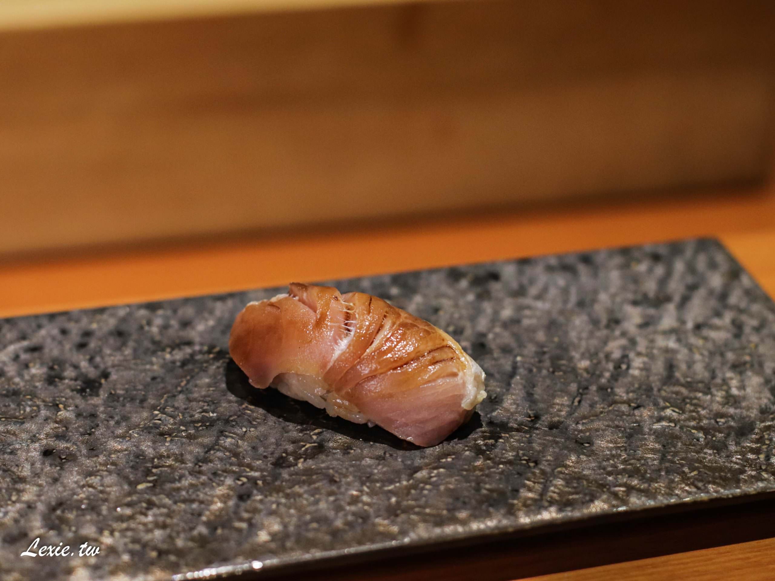 台北壽司推薦》無菜單日本料理-竜壽司割烹，手藝非凡的職人壽司，濃縮日本來的海味