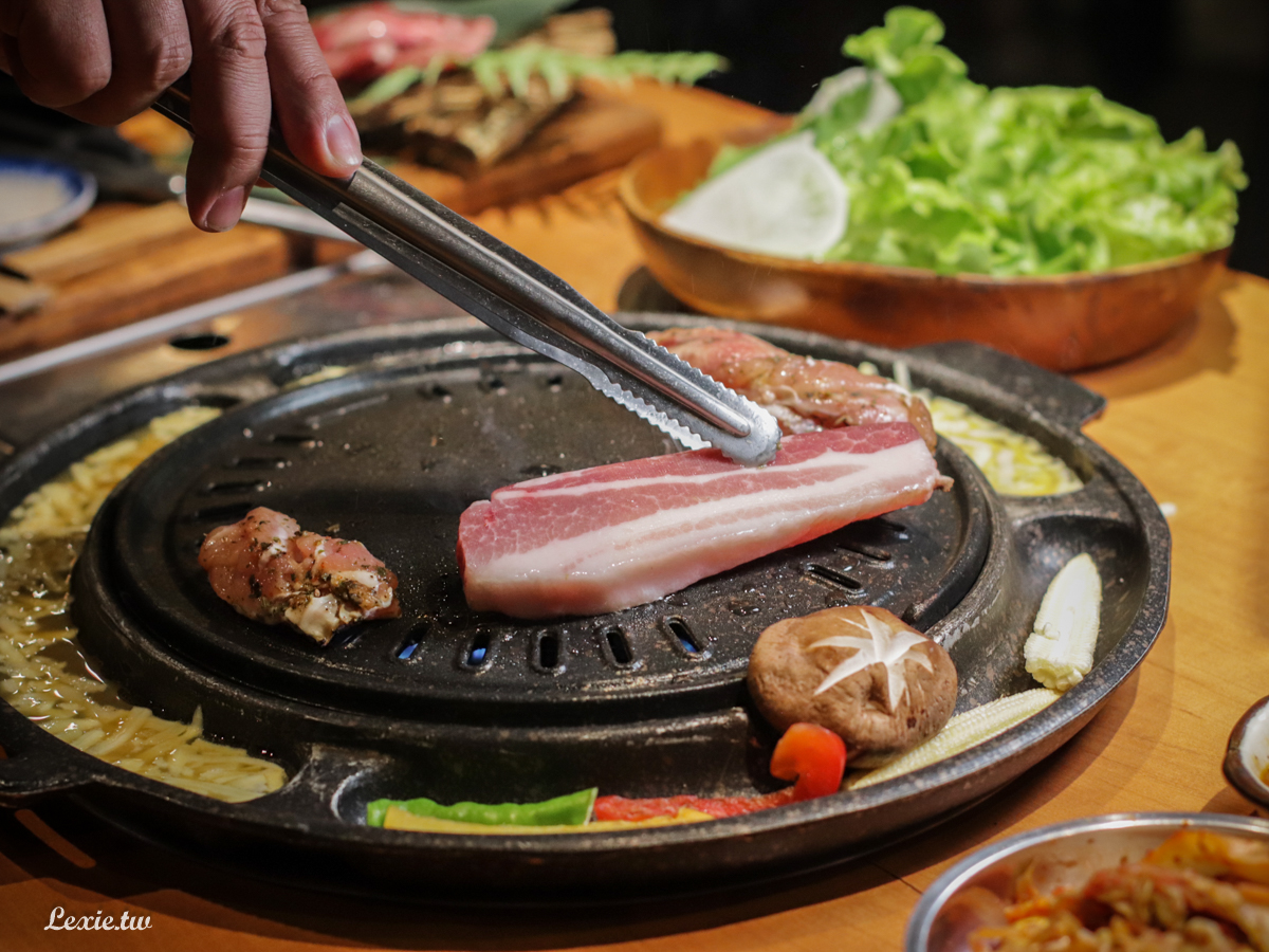 台北韓式料理/韓式烤肉|娘子韓食，韓國人都愛的韓式炸雞！料理烤肉炸雞通通好吃