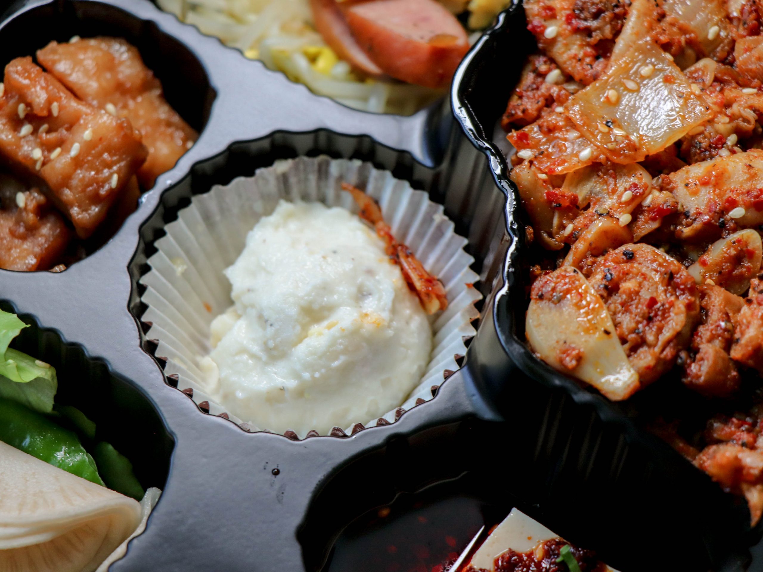 娘子韓食外帶餐點|在家也能吃到精緻韓式料理，提前訂餐九折優惠/菜單