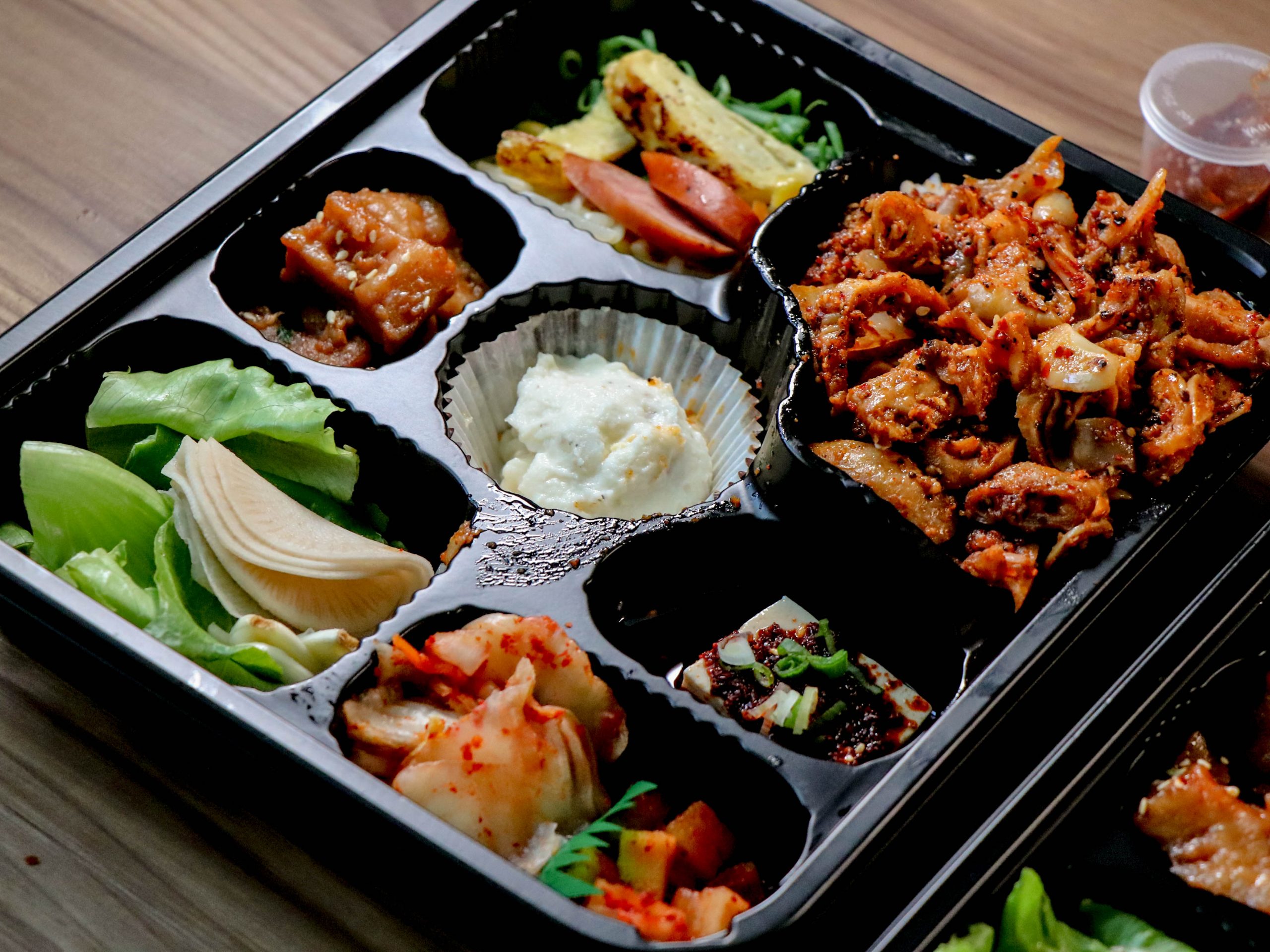 娘子韓食外帶餐點|在家也能吃到精緻韓式料理，提前訂餐九折優惠/菜單