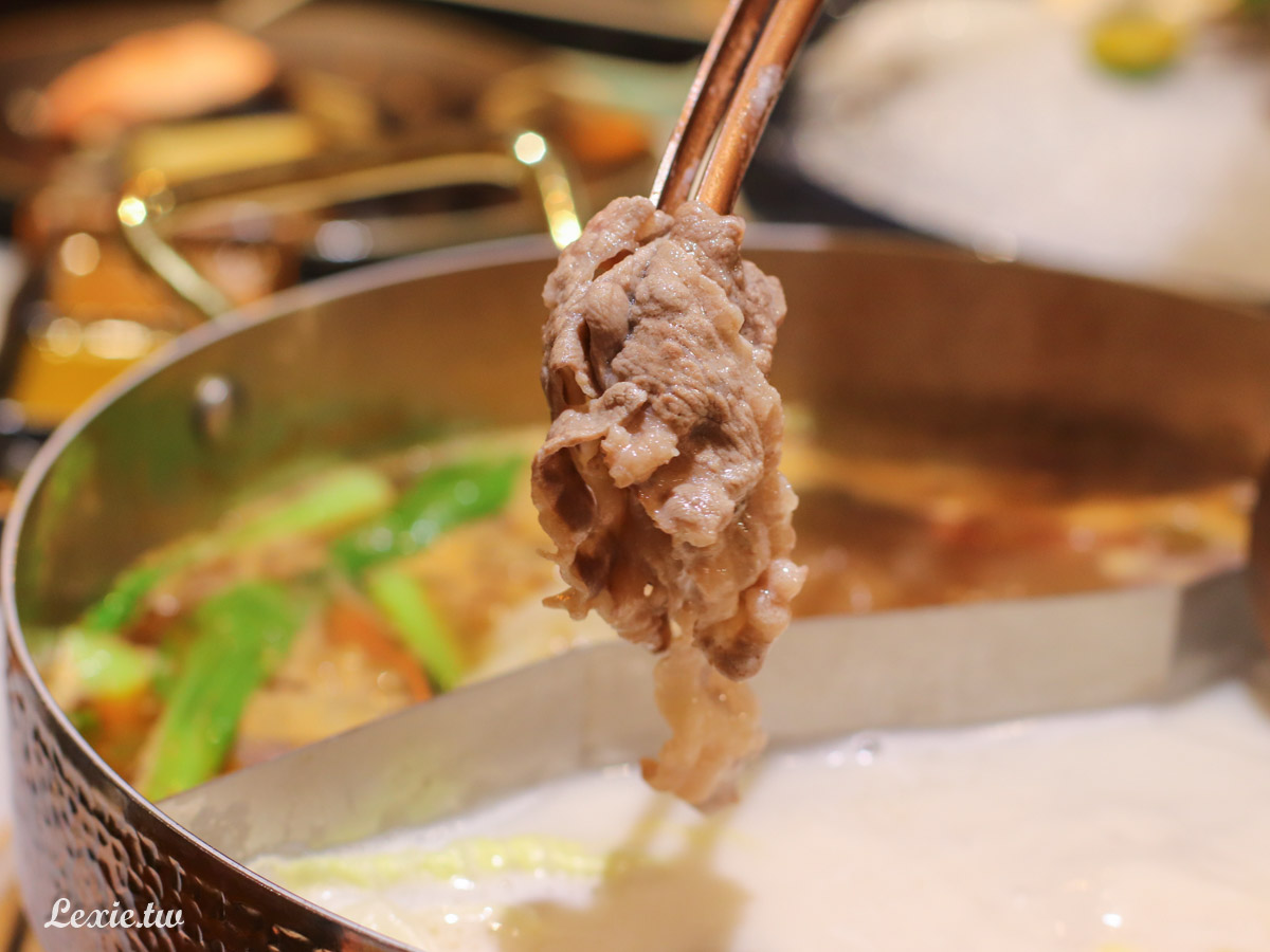 COCA泰式海鮮火鍋，湯頭爆炸好喝！台北東區最強泰式火鍋，環境超美的精品火鍋