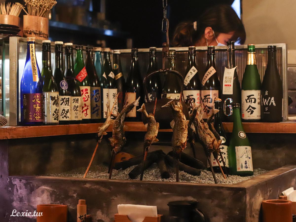 南京復興|京丘・炭火燒鳥居酒屋，日本學藝獨特老醬汁的精緻串燒
