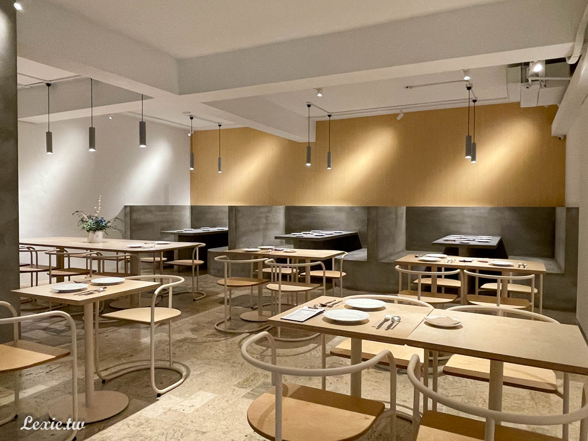 PAGE IN LAB與頁小館合作的義大利麵咖啡廳，時尚空間特色料理