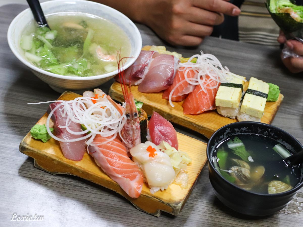 金和壽司萬華在地人都吃這家平價壽司，隱身三水街新富市場的超人氣握壽司生魚片