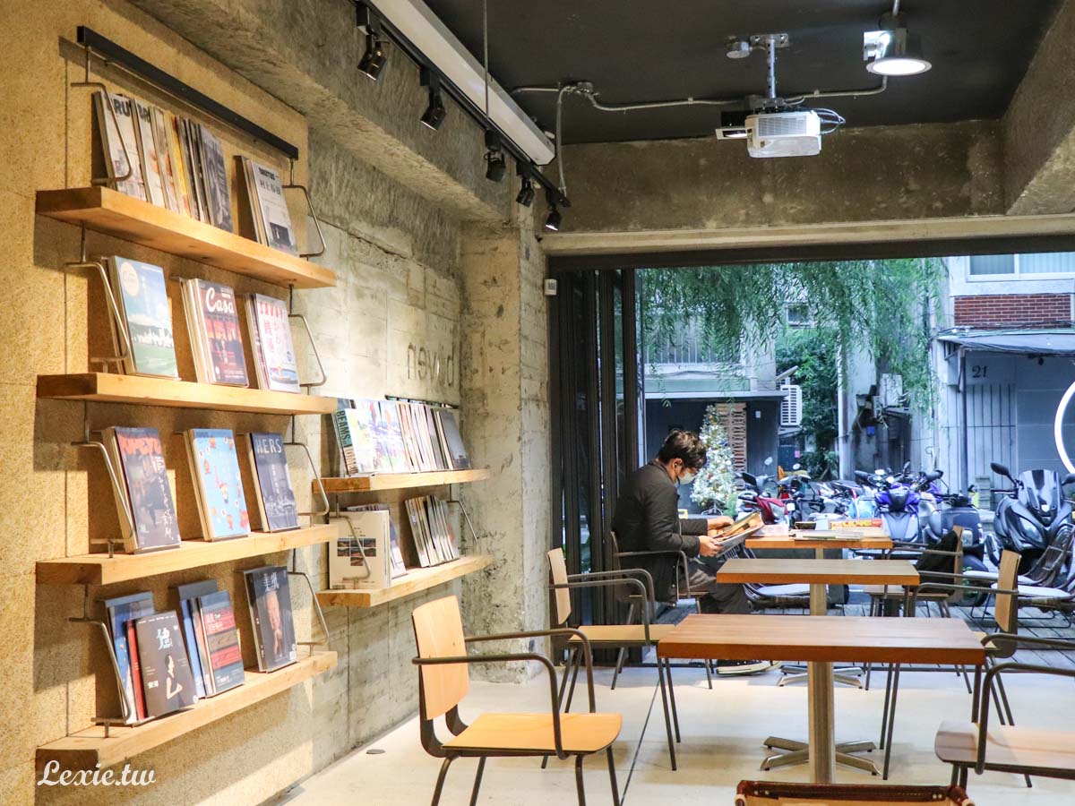 boven全球唯一雜誌圖書館，東區最美的書香咖啡廳，設計人必朝聖的靈感集散地