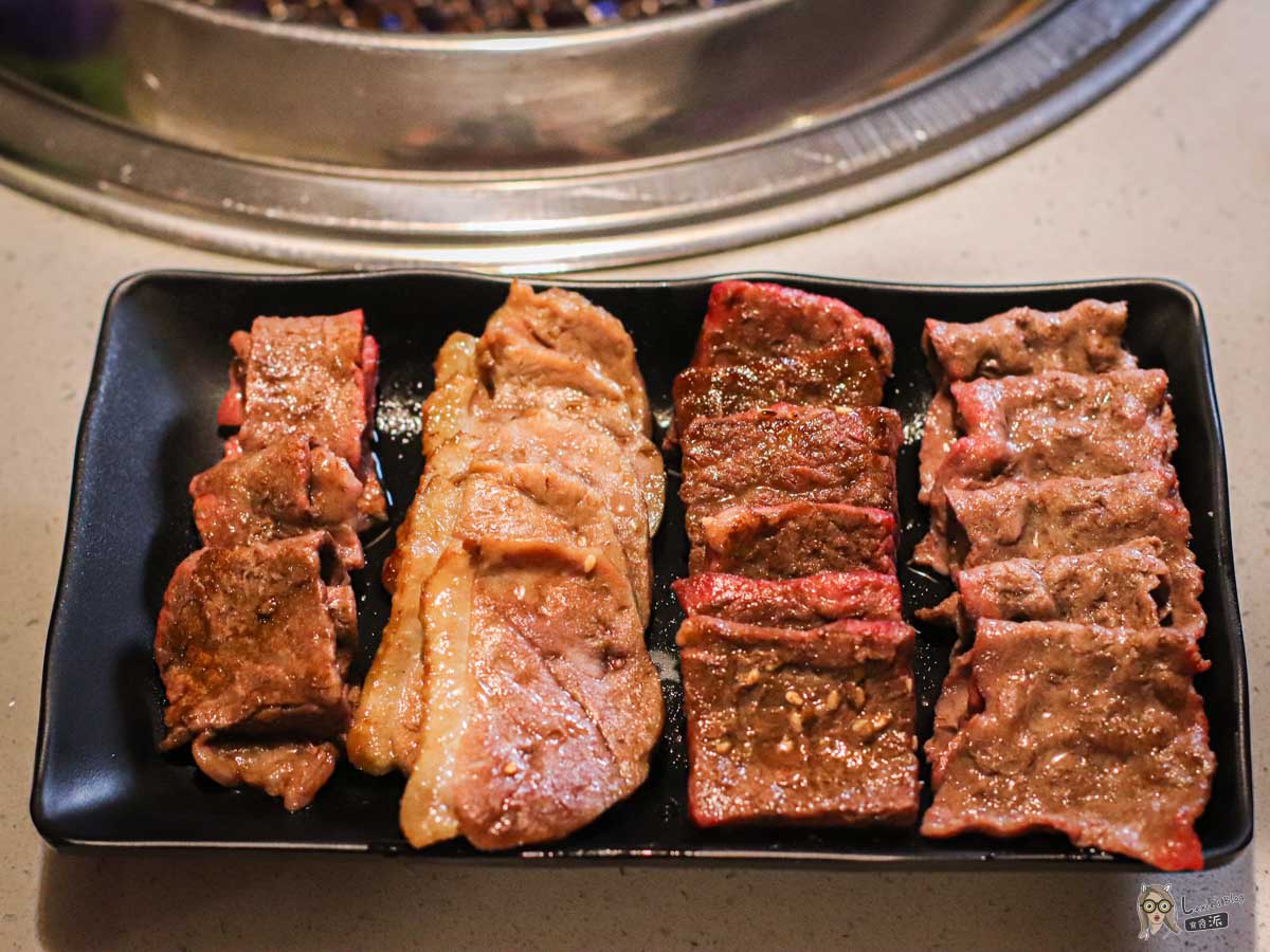 超夯の燒肉中壢店，吃到飽燒肉這樣才有誠意，食材多樣新鮮，環境乾淨