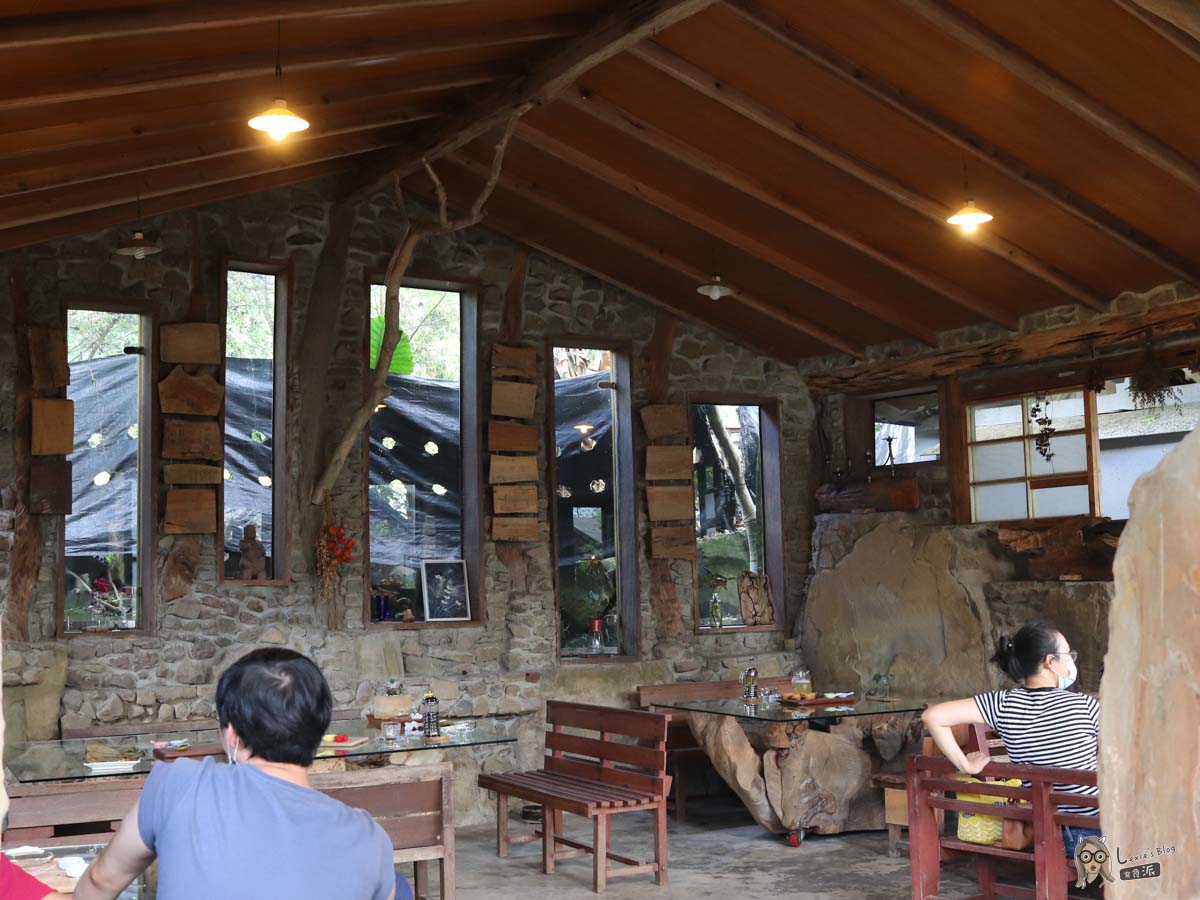 阿將的家23咖啡館，一磚一瓦還原鄒族原始部落，福山雅治也住過，阿里山必去景點！