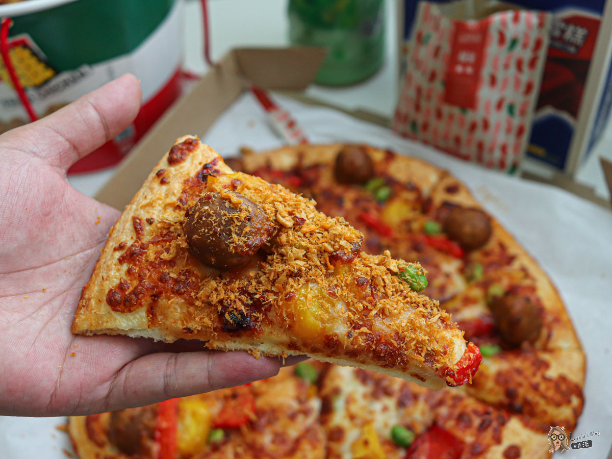 NO MEATING一植肉x拿坡里聯名pizza-BBQ植物肉丸披薩，素食pizza也能那麼好吃！