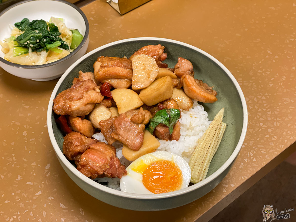 金晶雞 | 善導寺美食，好吃爆炒雞肉飯！一個人也能吃的中式簡餐店