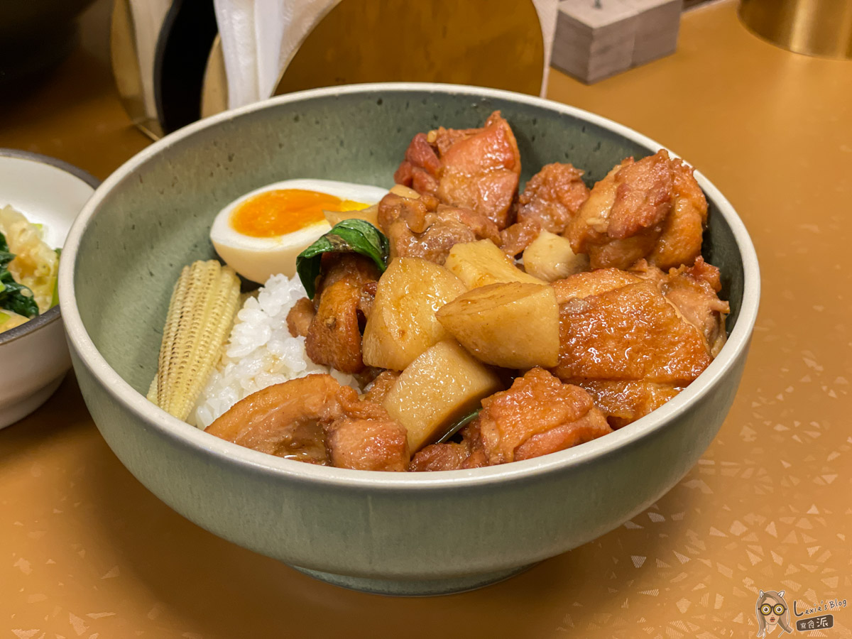 金晶雞 | 善導寺美食，好吃爆炒雞肉飯！一個人也能吃的中式簡餐店