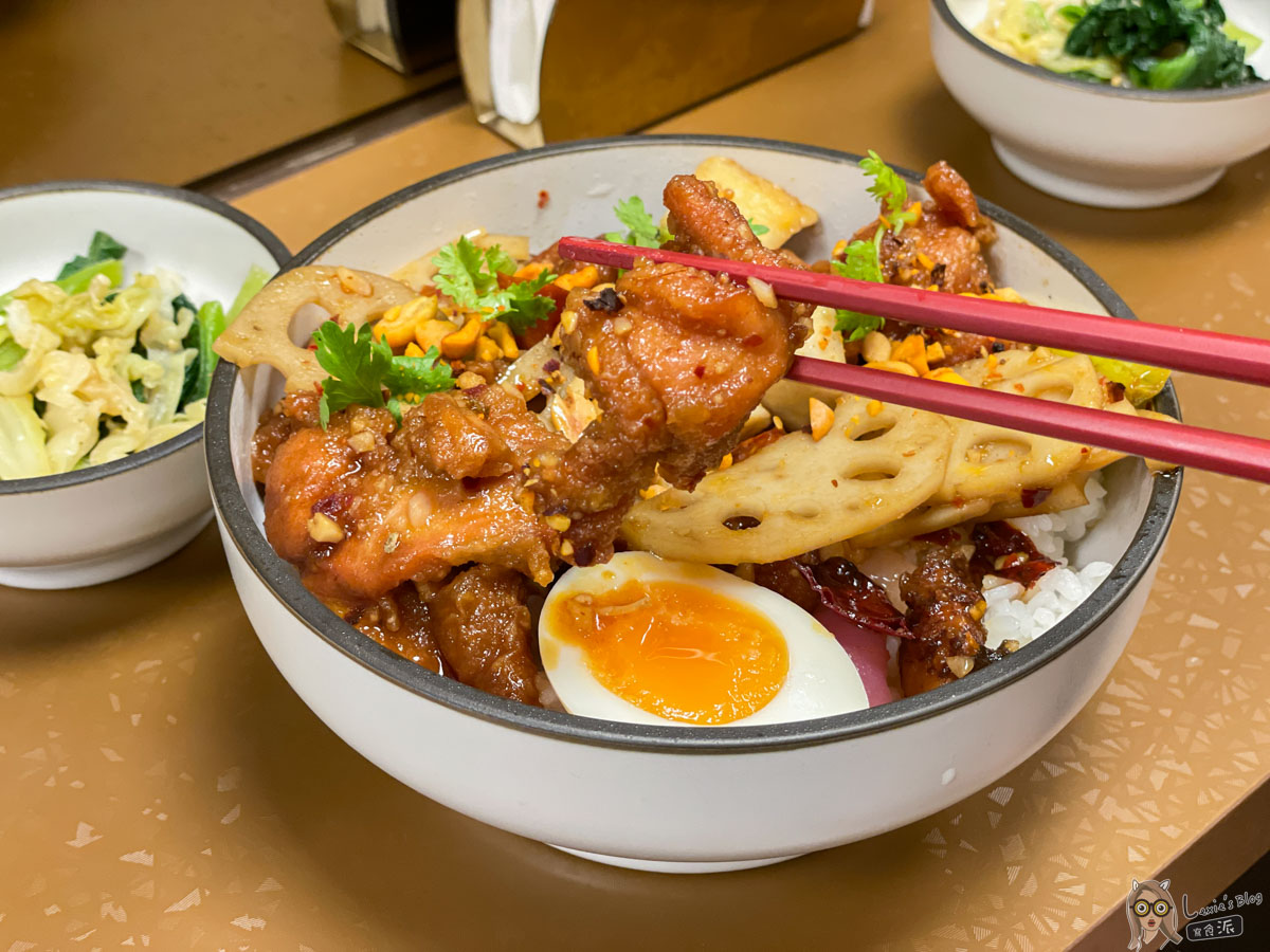 金晶雞 | 善導寺美食，好吃爆炒雞肉飯！一個人也能吃的中式簡餐店