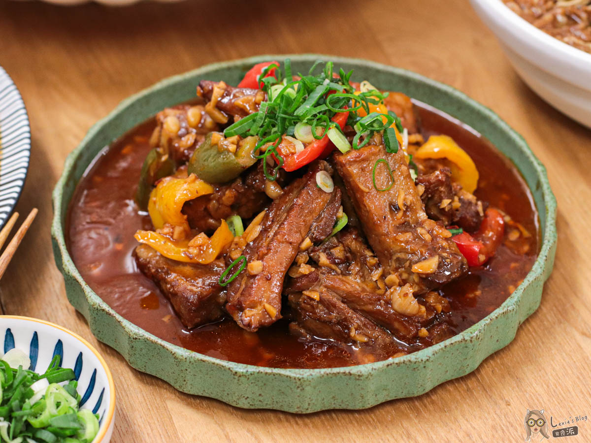 2026宅配年菜壽豐小吃，8–10 人份6＋1道免運到家